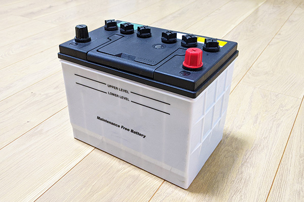 新品のバッテリー