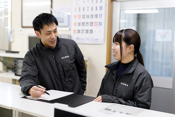 丸橋運送 社内風景